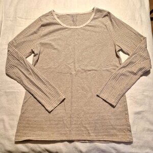 Duluth Trading Company women's size XL beige & tan stripe No Yank shirt VGUC